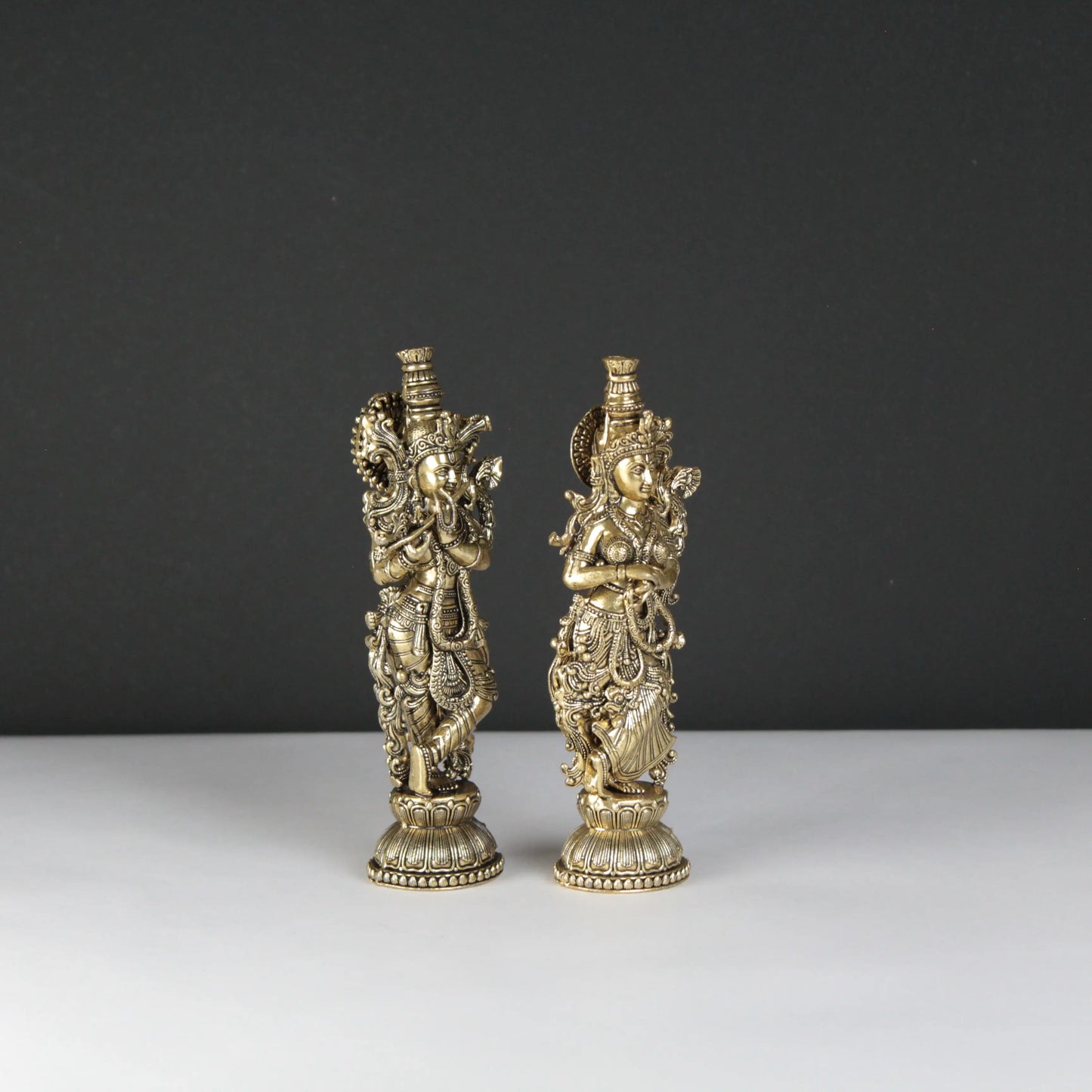 Radha Krishan Pair statue